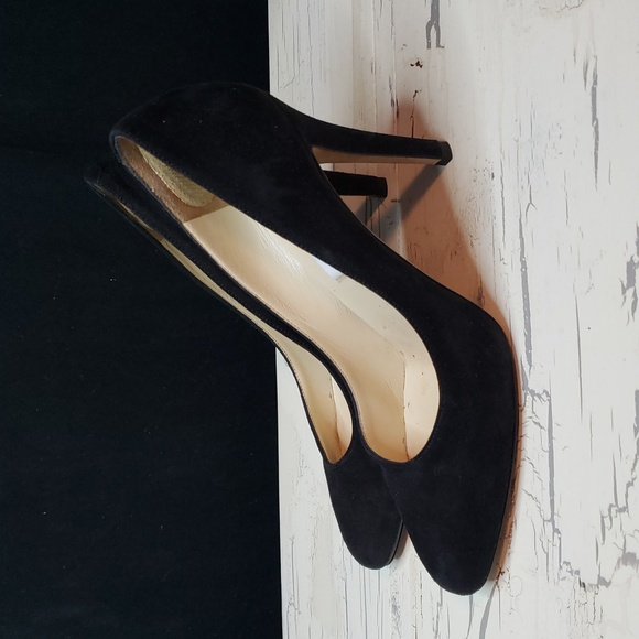 Jimmy Choo London 'Aimee' Suede Stiletto Heels - Women's 6.5-7 US / Euro 36.5 - Picture 4 of 17